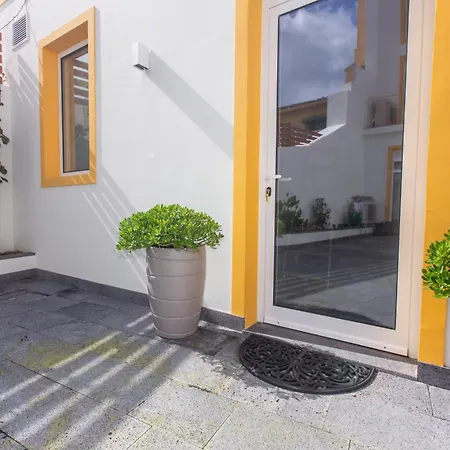 Casa Da Nini * Ponta Delgada